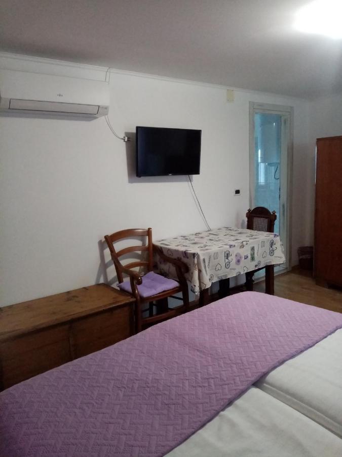 Rooms Serafin-Lavanda Motovun Zewnętrze zdjęcie